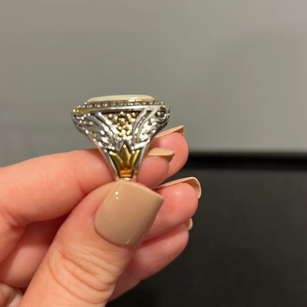 Statement Ring - Picture 3 of 3